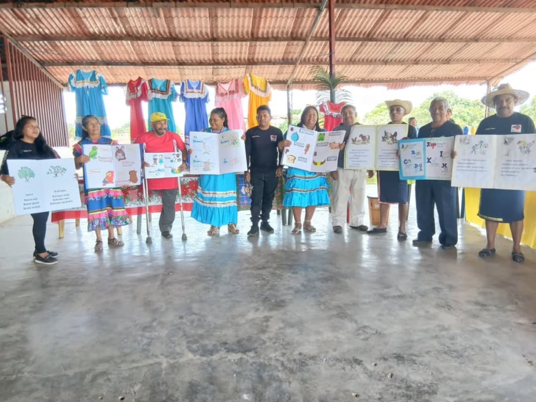 Imagen principal: Con éxito se realizó la Primera Expoferia del Libro en el municipio Freite