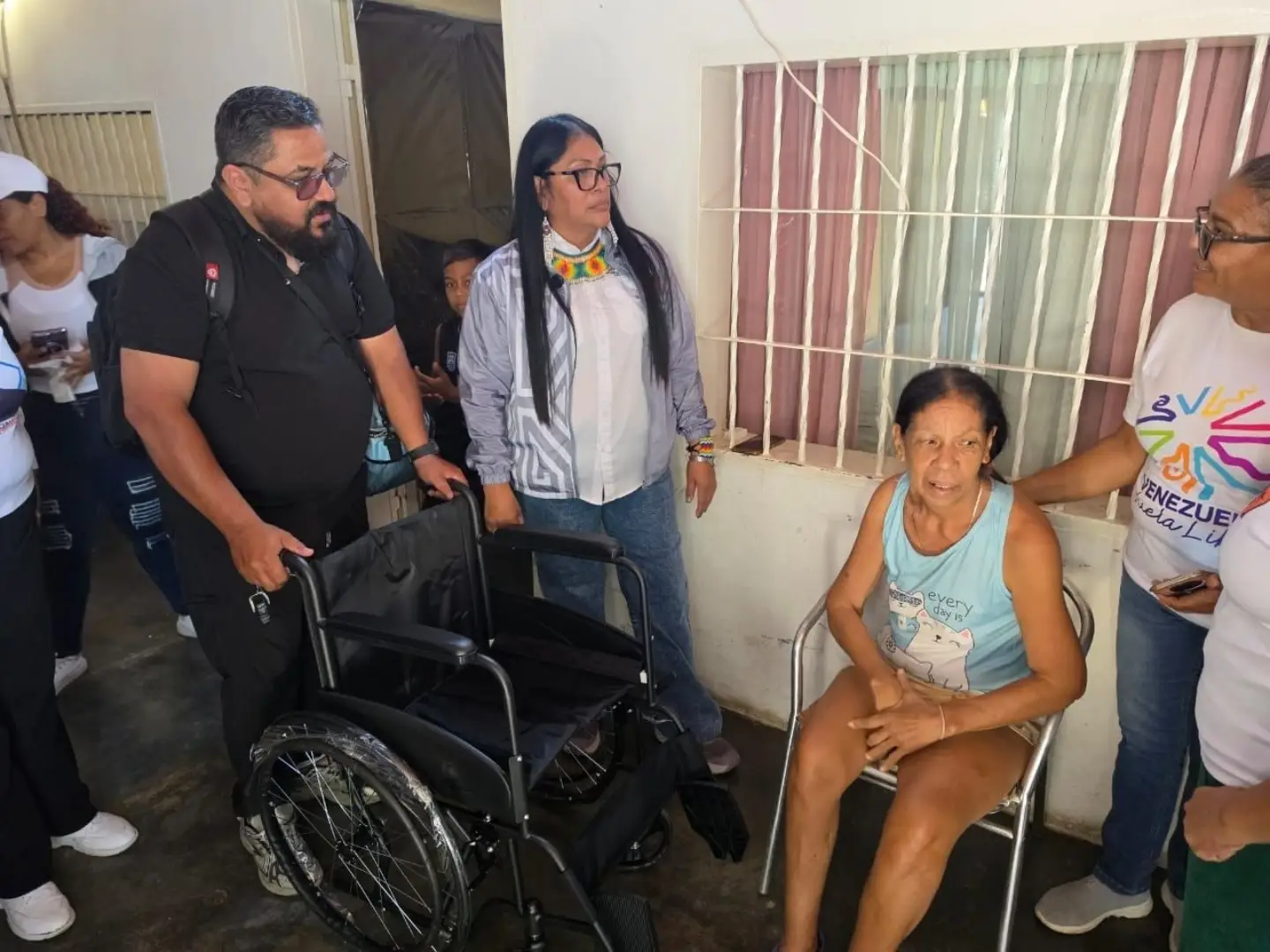 Imagen de la noticia: Jornada de atención integral protege a familias y pueblos originarios en el municipio Francisco Linares Alcántara