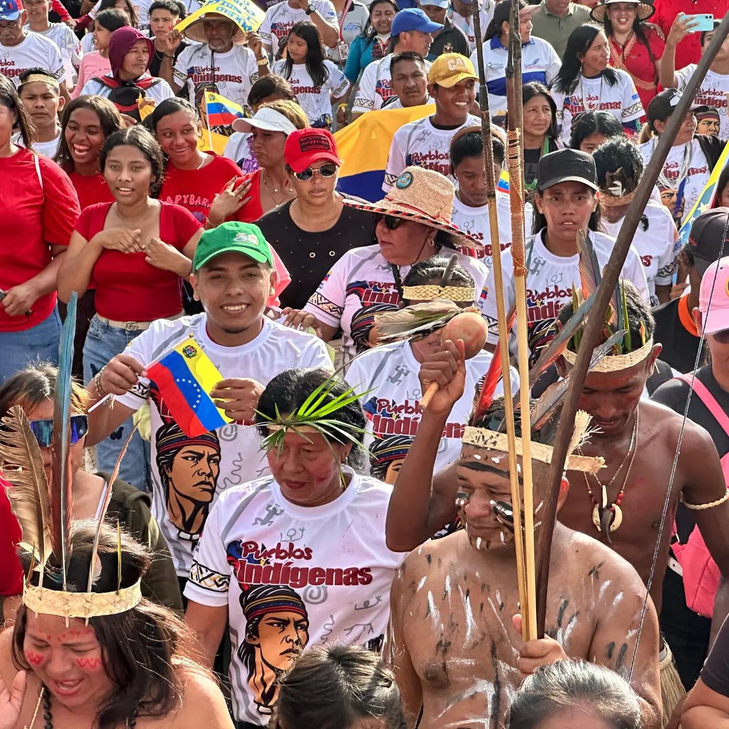 Imagen de la noticia: Más de 16 mil indígenas de Apure, Amazonas y Bolivar marchan en La Macanilla en conmemoración de la Resistencia Indígena