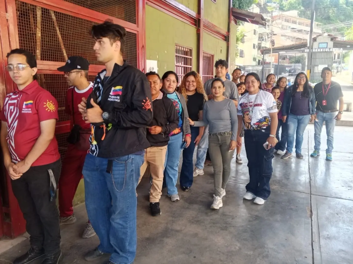 Imagen de la noticia: Trabajadores del MINPPPI se despliegan en todo el país para participar la segunda Consulta Popular Nacional
